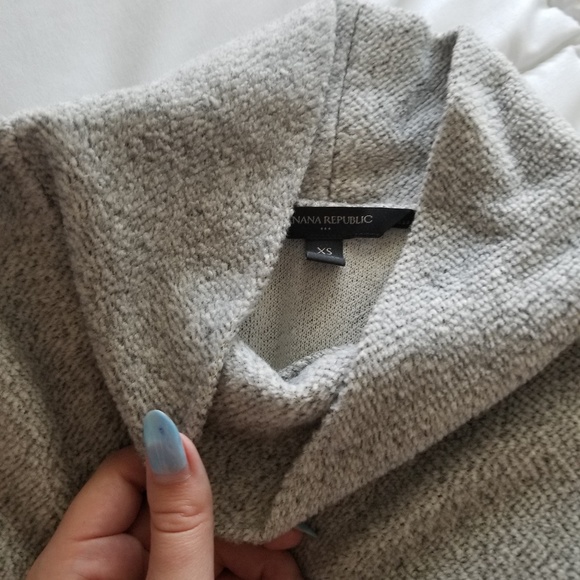 Grey turtleneck sweater - Picture 4 of 4